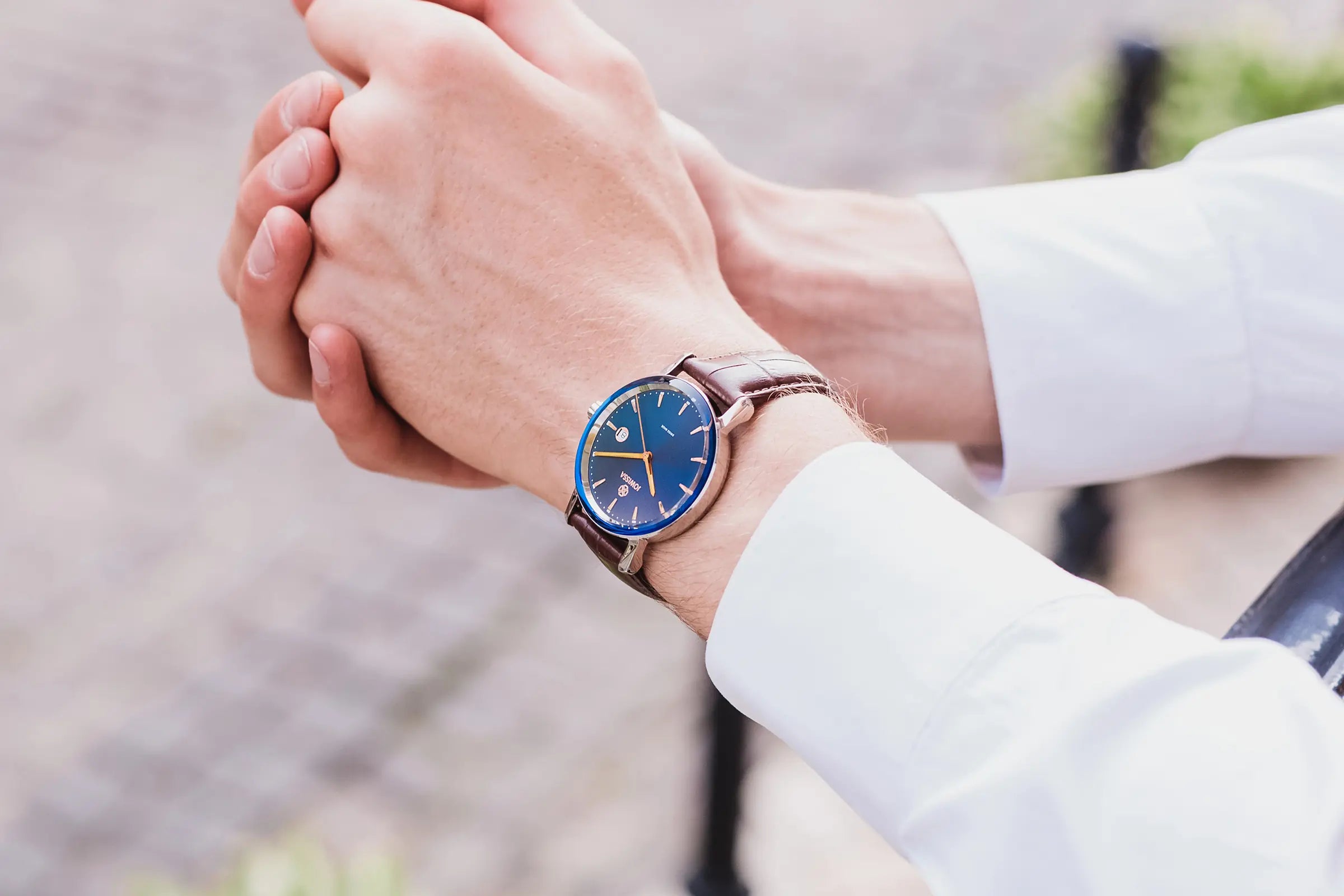 Jowissa Magno Classic Men's Dress Watch: 40mm Blue Moon Phase Dial with Brown Leather Band.