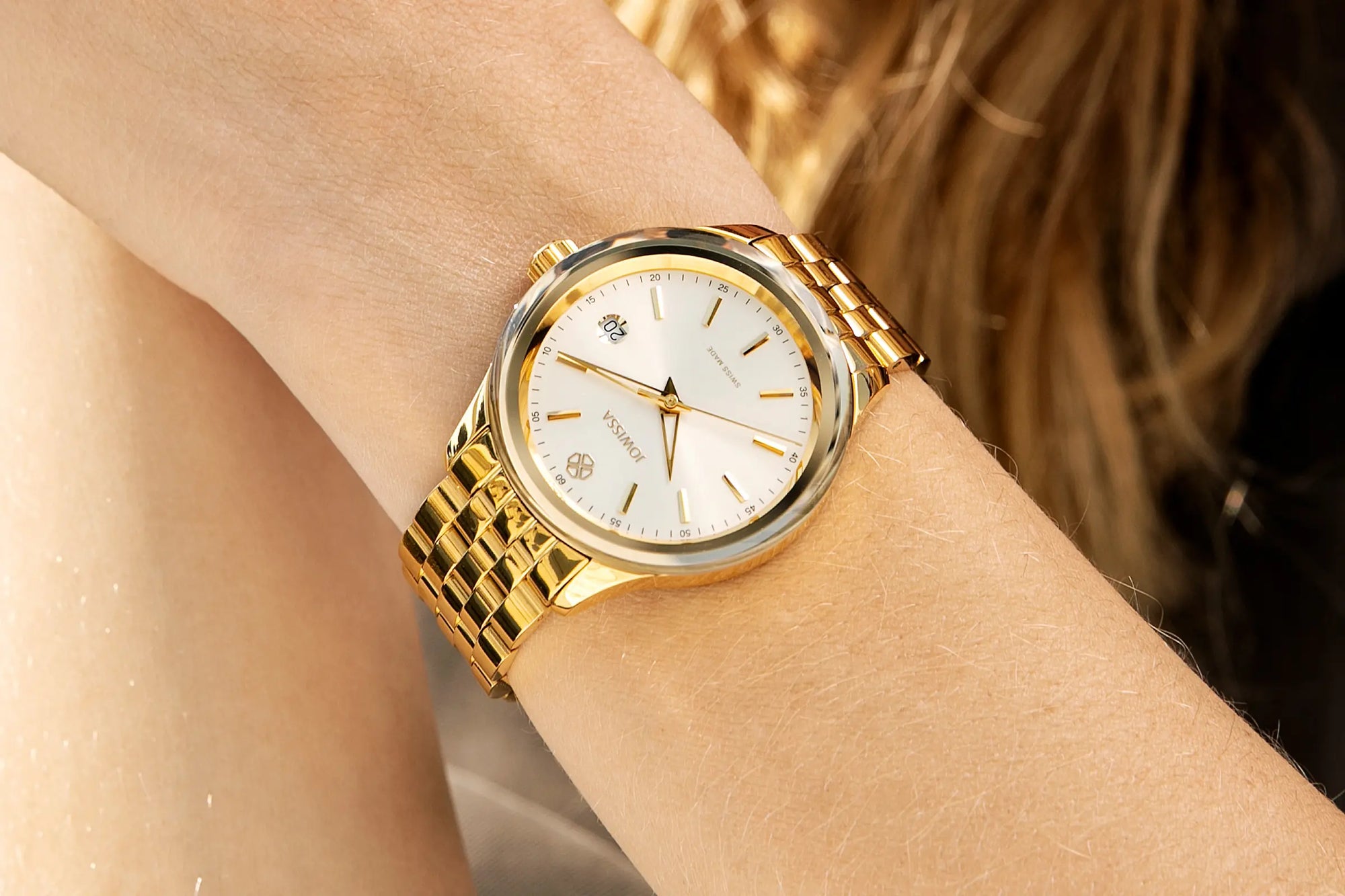 38mm Watch - Mid-Size