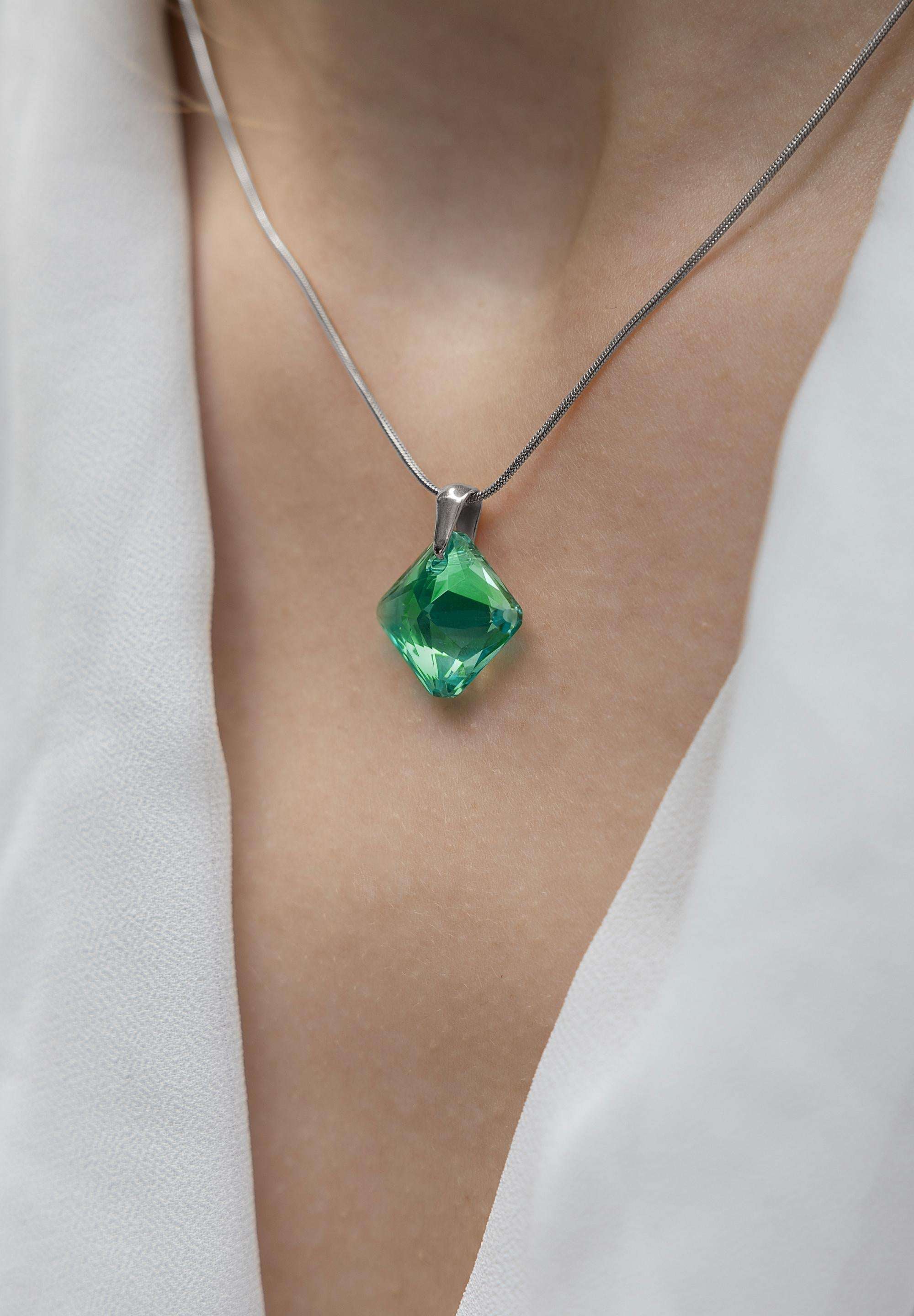 Facet Princess Pendant Necklace JS.0030 - Jowissa