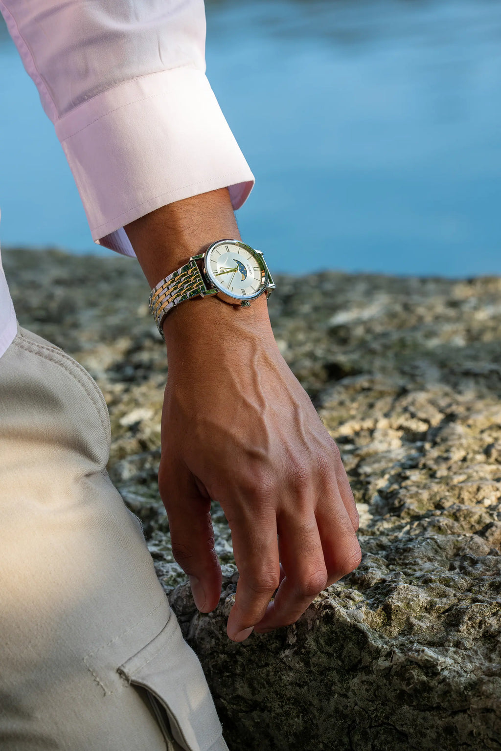 Magno Moon Schweizer Herrenuhr J4.581.L