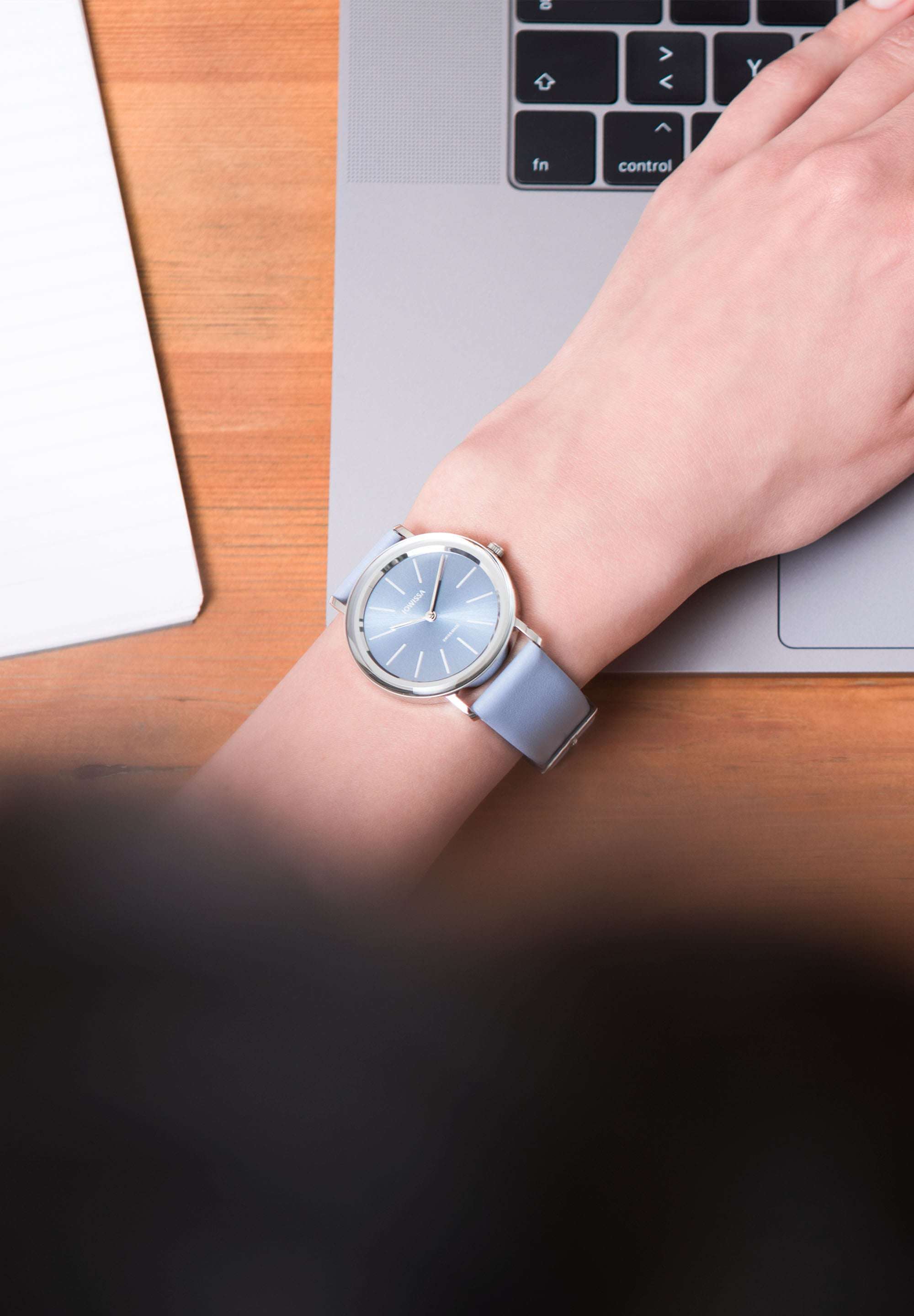 Alto Jowissa swiss watch fashioned blue dial, classic and simple, for every wrist.