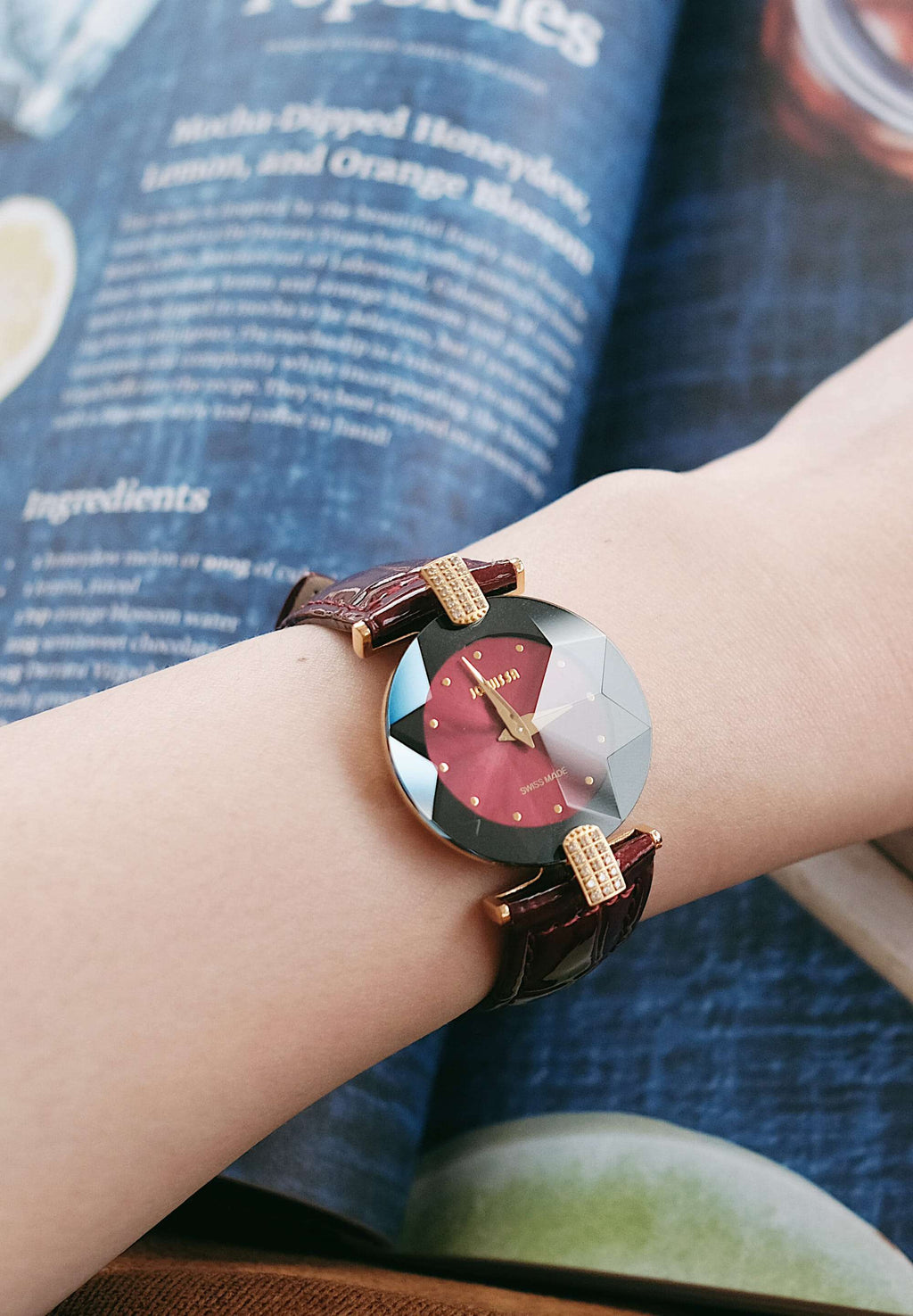 Facet Strass Swiss Ladies Watch J5.013.M - Jowissa