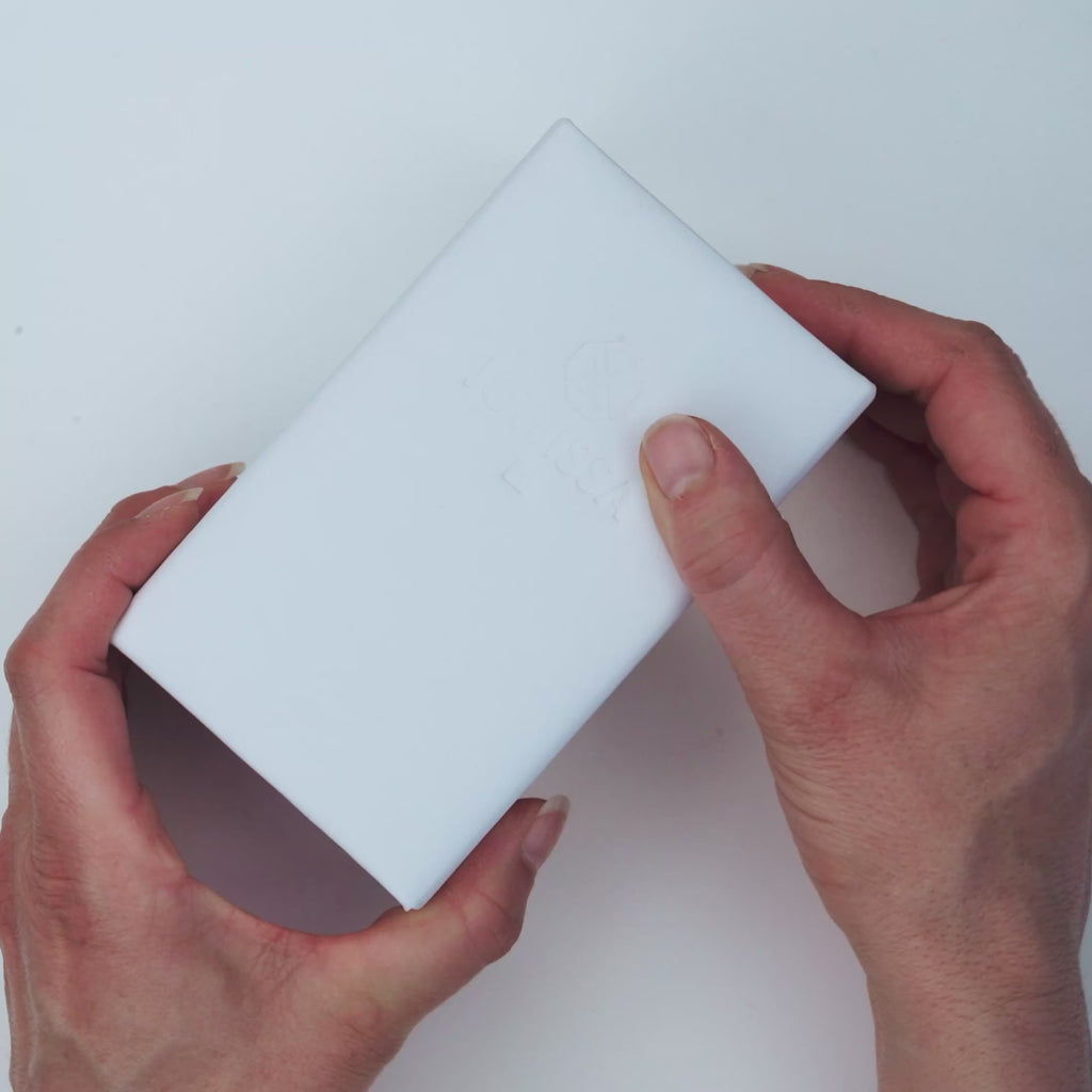 Facet Strass Swiss Ladies Watch J5.773.M