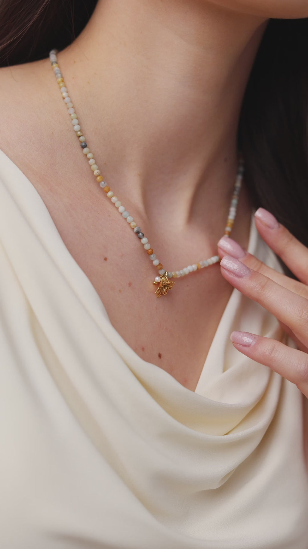 Enzian Collar con colgante JS.0230.A