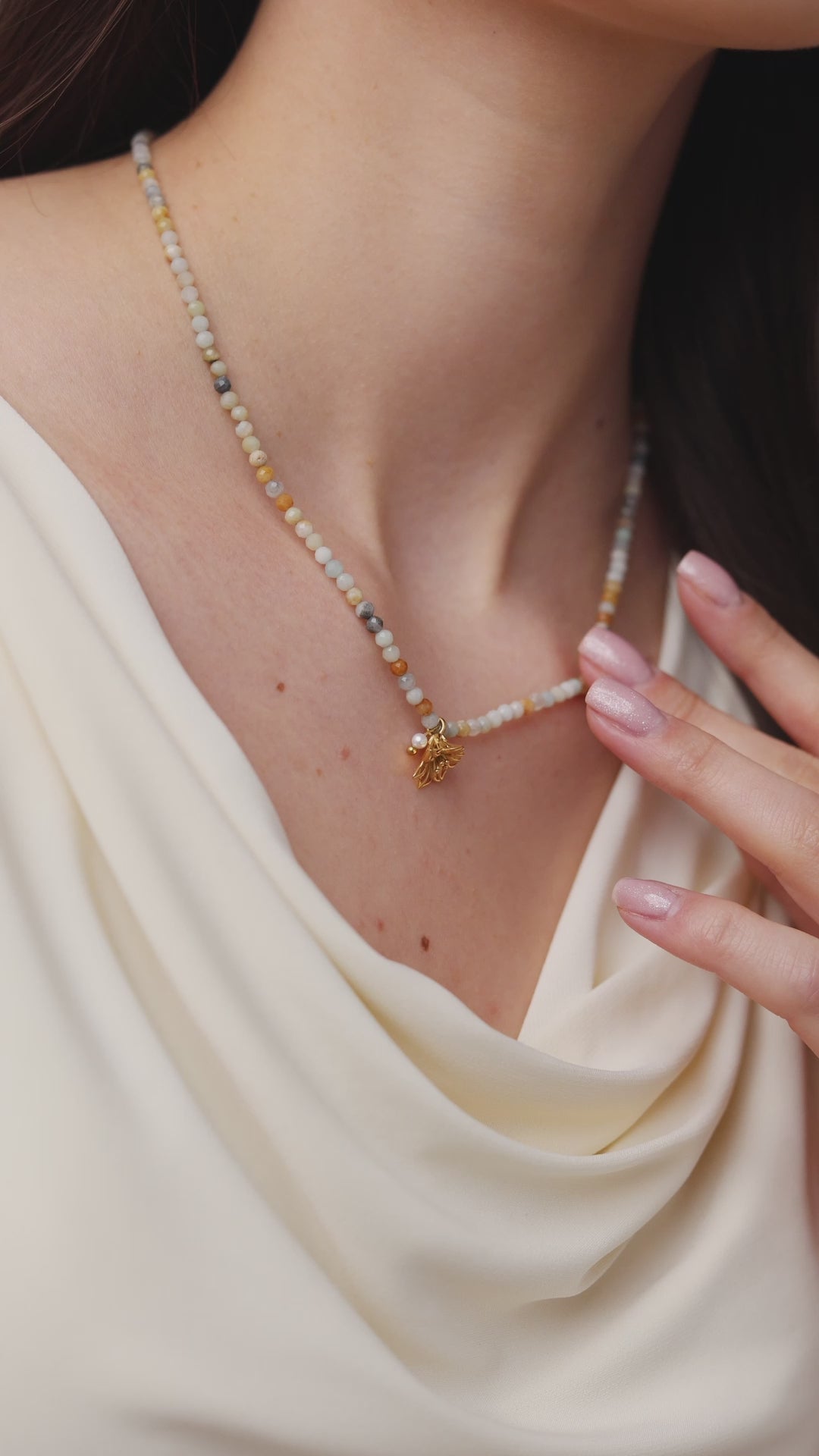 Enzian Collar con colgante JS.0230.A