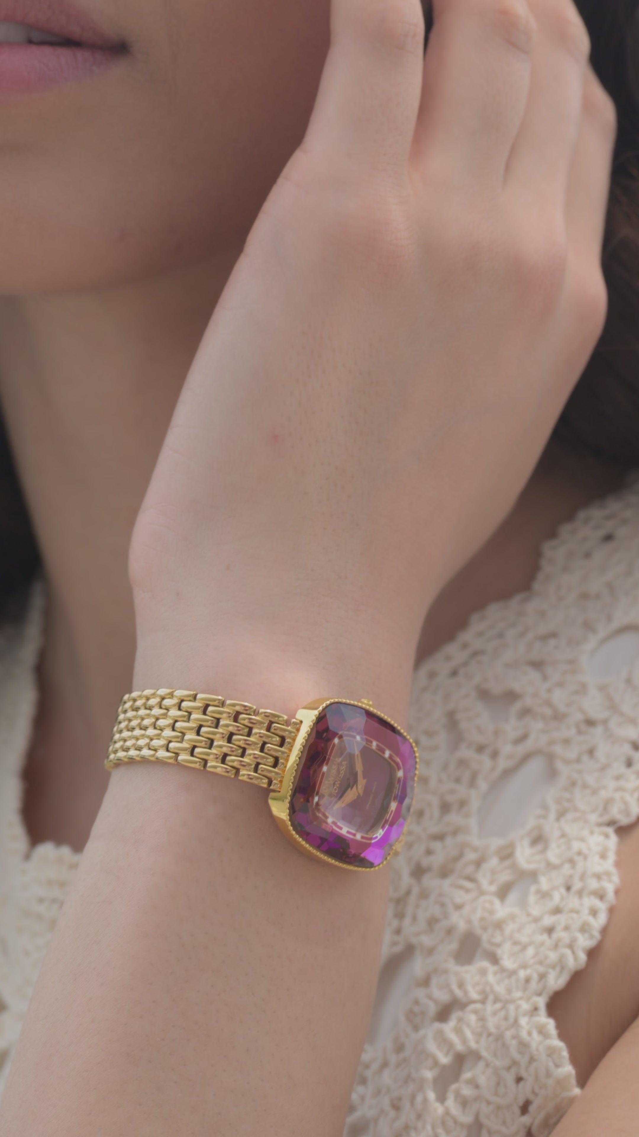 Facet Bee Purple Gold Ladies' Watch with Milanese Bracelet 26mm