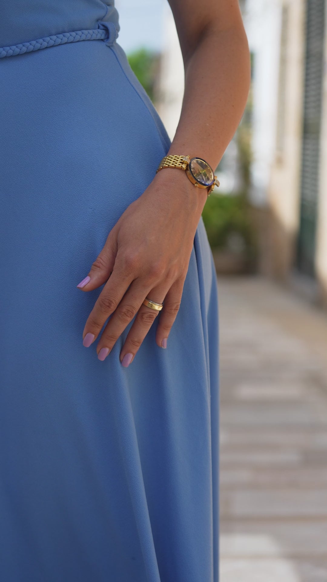 メイヤーズ　レディースウォッチ　パール Facet Strass Blue Dial Dress Watch for Women Golden Milanese