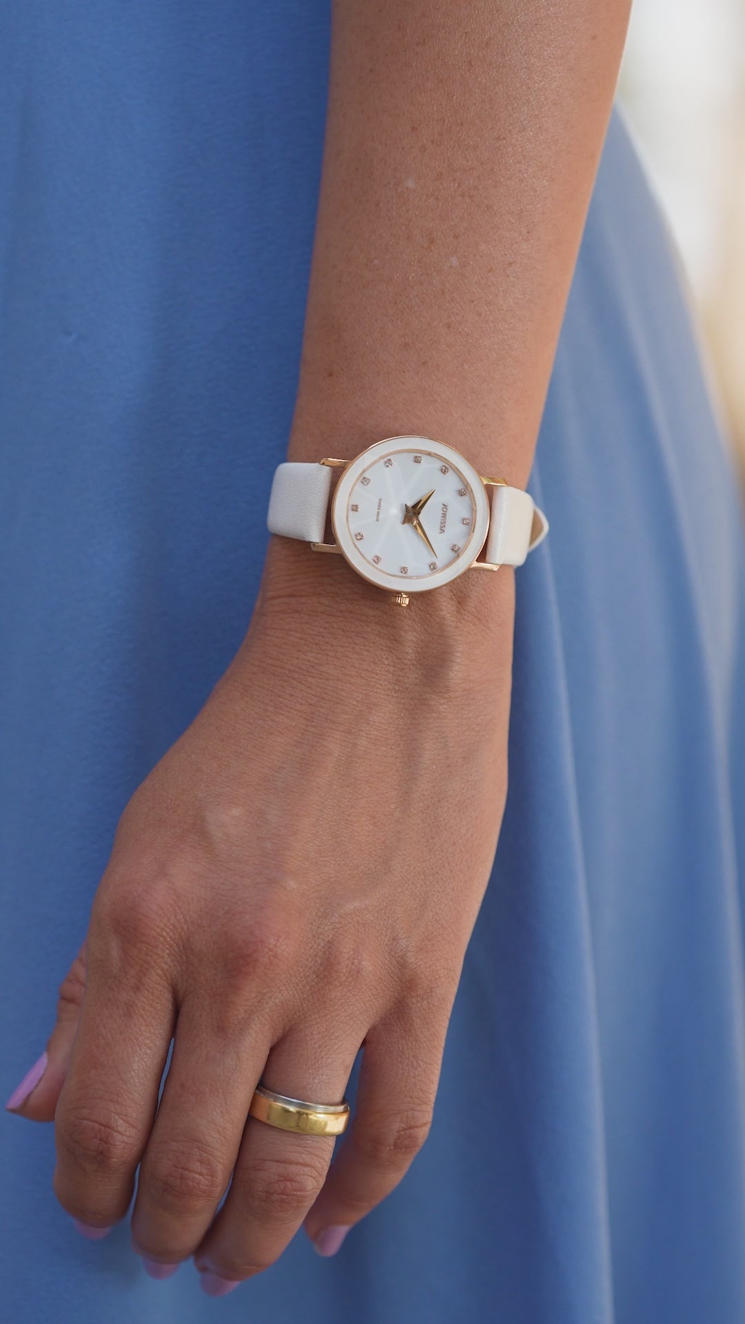 Facet Reloj Mujer Suizo J5.609.M