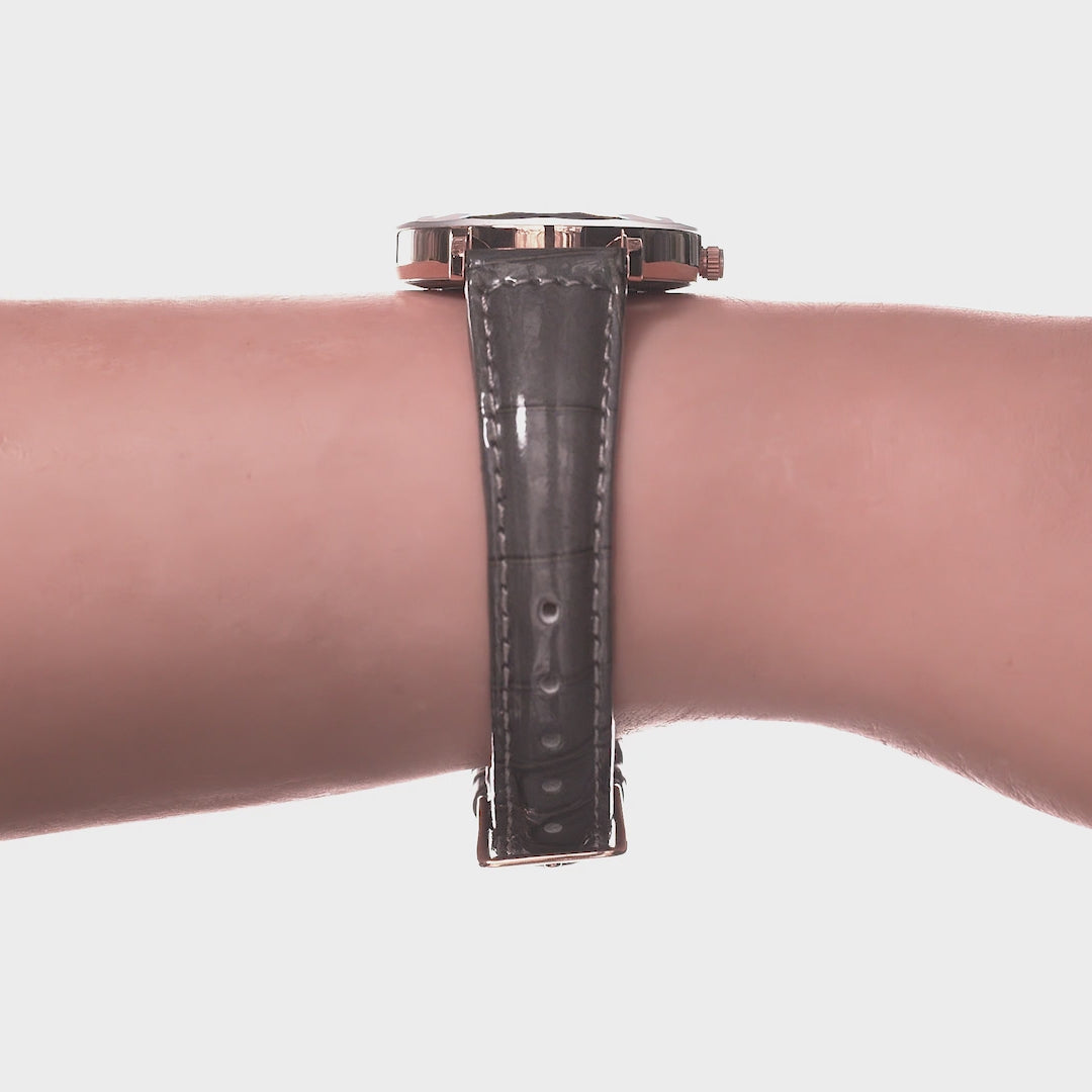 Aura Swiss Ladies Watch J5.647.M