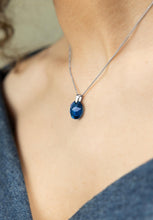 Load image into Gallery viewer, Facet Brilliant Pendant Necklace JS.0037
